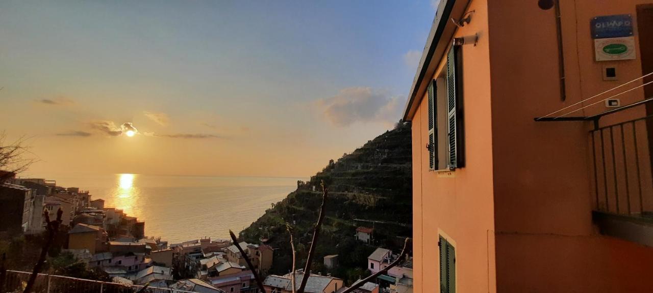 Olimpo Affittacamere Manarola Bagian luar foto