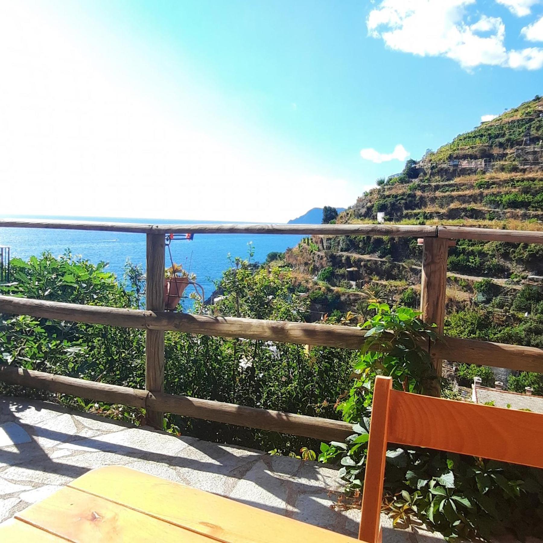 Olimpo Affittacamere Manarola Ruang foto