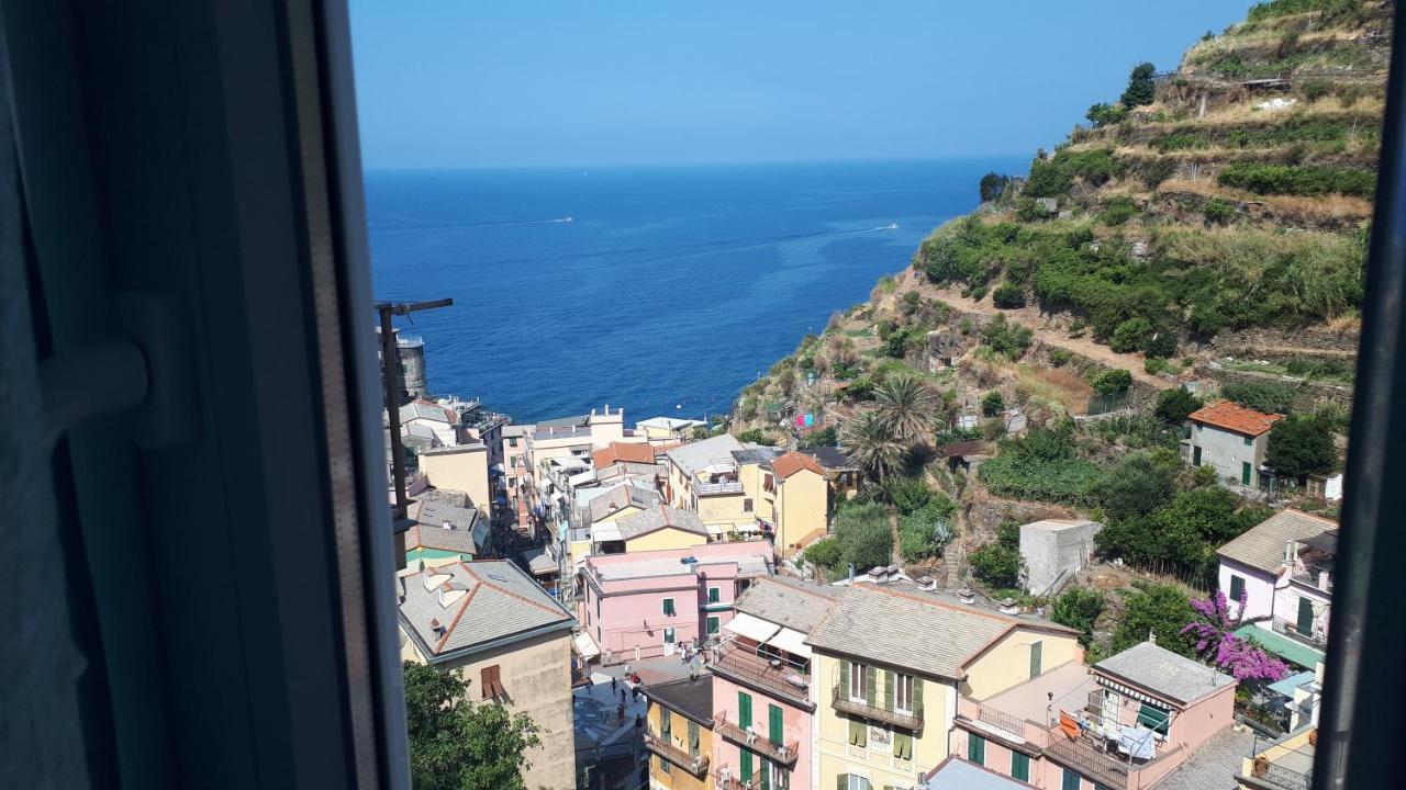 Olimpo Affittacamere Manarola Bagian luar foto