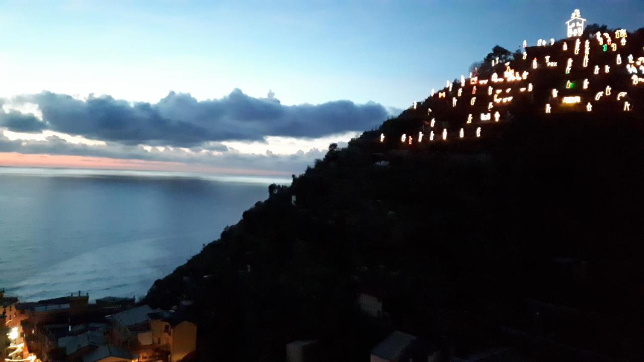 Olimpo Affittacamere Manarola Bagian luar foto