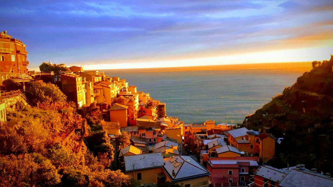 Olimpo Affittacamere Manarola Bagian luar foto